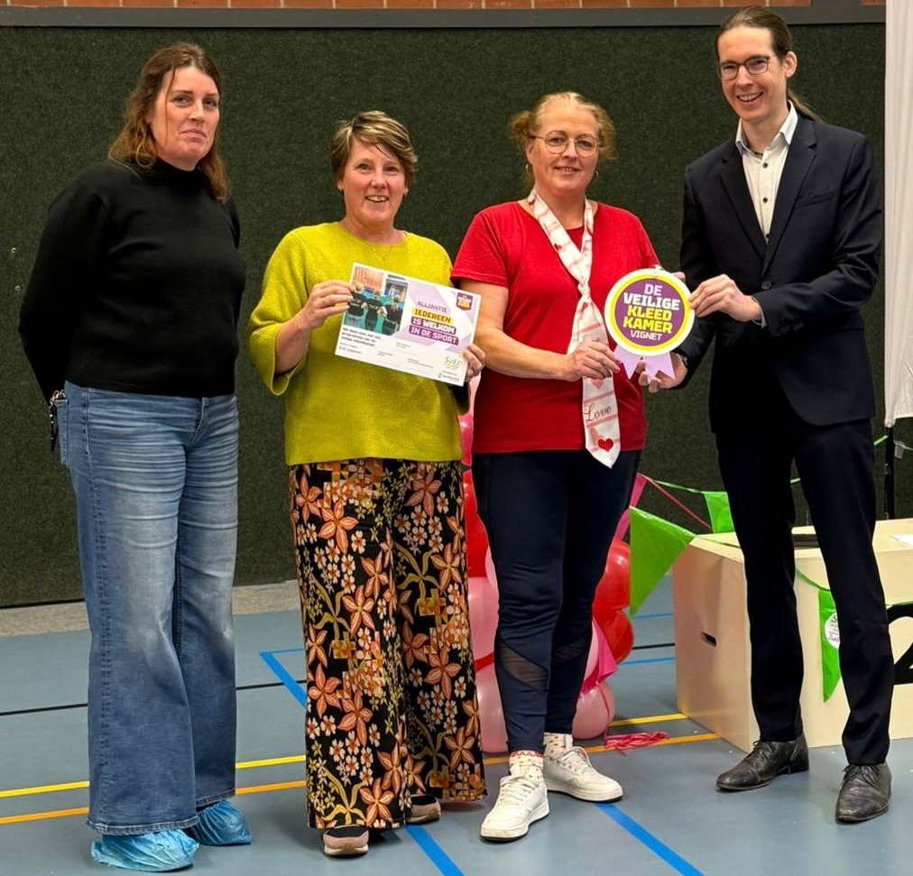 SUIZ ontvangt vignet ‘De Veilige Kleedkamer’